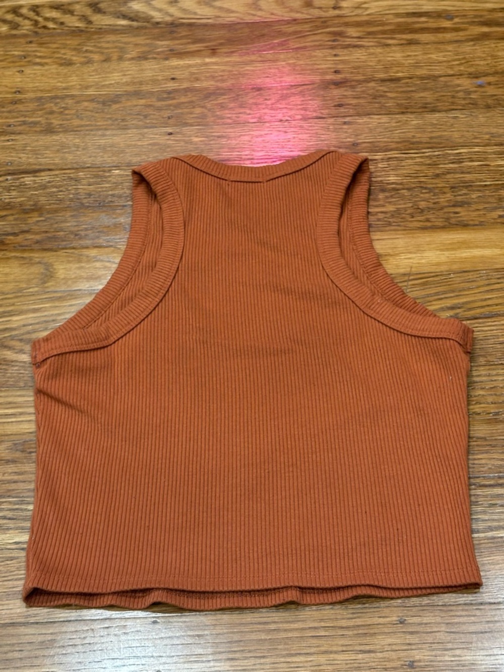 High-Neck Ribbed Crop Tank Top - Rust - Picture 3 of 3